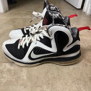 Lebron 9’s